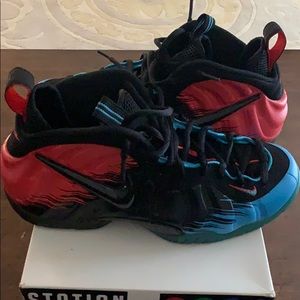 Nike Air Spider Man Foams Size 12